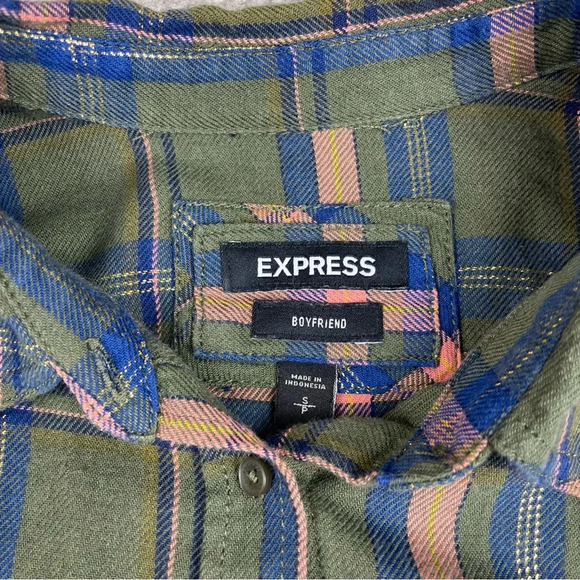 Express Boyfriend Fit Plaid Button Up Shirt - Picture 6 of 9